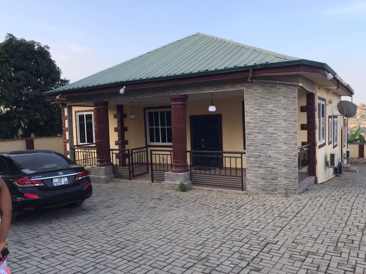 4 BEDROOM AT KWABENYA -  ACP